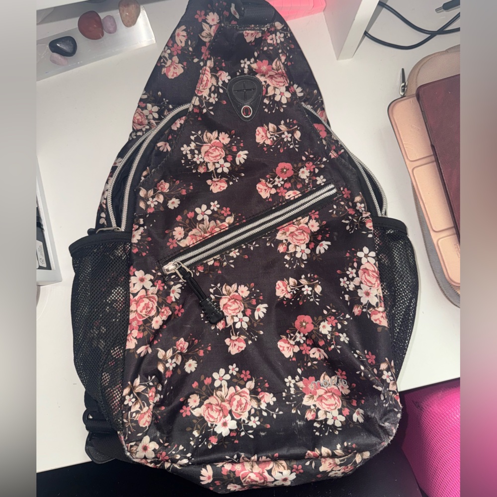Mosiso Sling Backpack